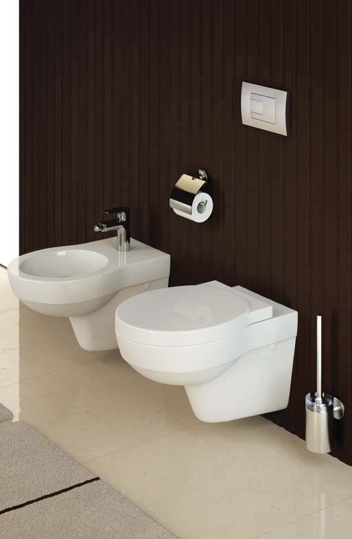 Varius závěsný klozet a bidet