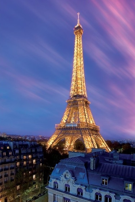 Posters Plakát, Obraz - Eiffel tower - at dusk, (61 x 91,5 cm)