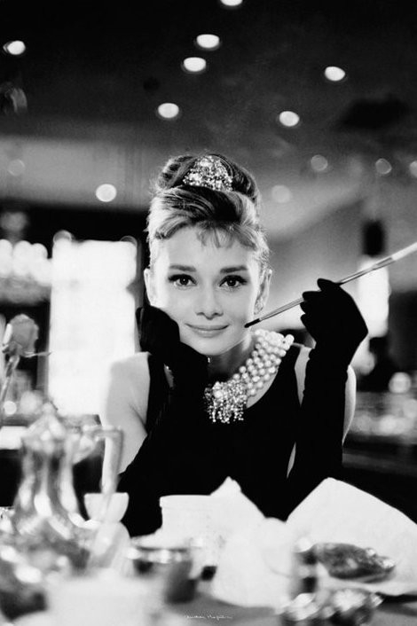 Posters Plakát, Obraz - Audrey Hepburn - breakfast, (61 x 91,5 cm)