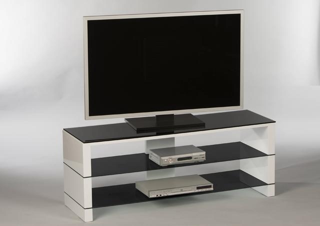 TV komoda PISA