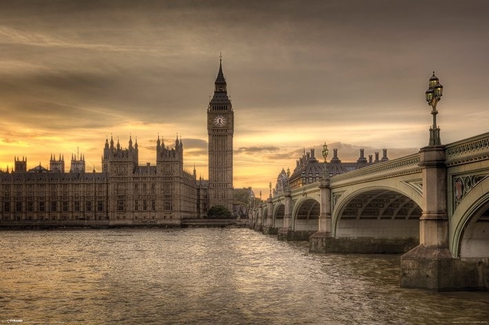 Posters Plakát, Obraz - London - Autumn Skies, Rod Edwards, (91,5 x 61 cm)