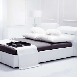 Milonga postel bílá