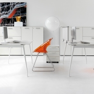 Giove kancelářský nábytek a oranžové židle
