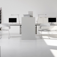 Terra kancelářský nábytek v bílé barvě