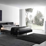 Reflex postel černá s bílými švy