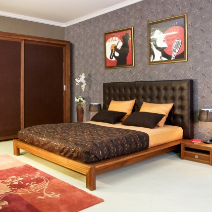 Brown ložnice manželská postel