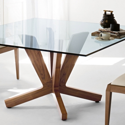Goblin stůl sklo/dřevo
