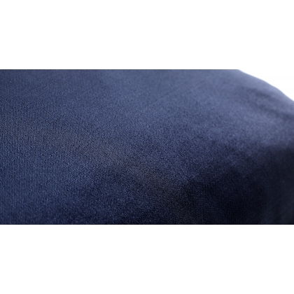 Velvet polštářek v tmavě modré barvě-3